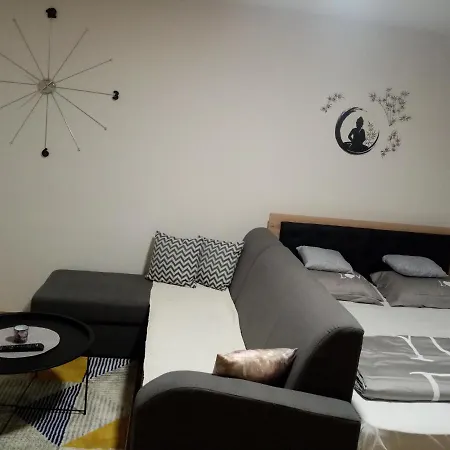 F&s - Novo * Sarajevo